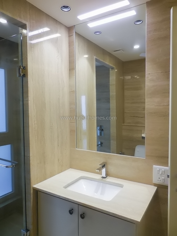 3 BHK Duplex For Rent in Jor Bagh