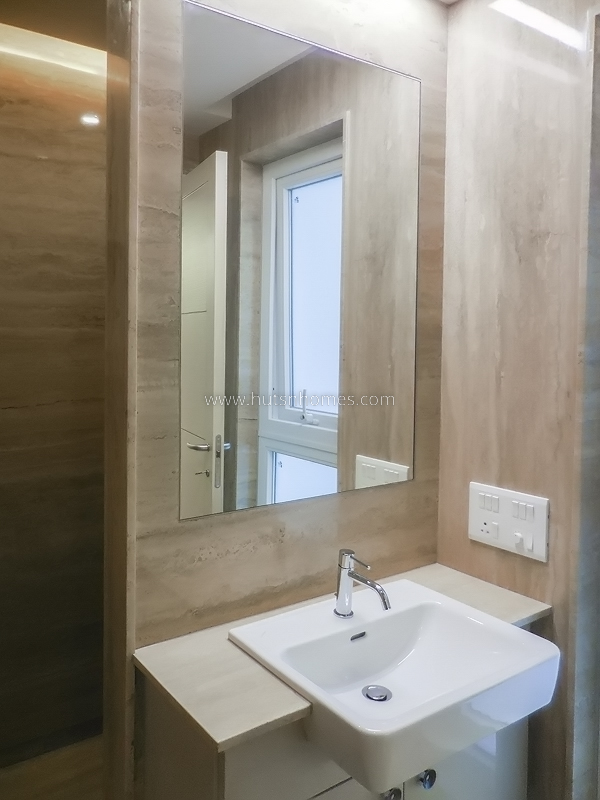 3 BHK Duplex For Rent in Jor Bagh