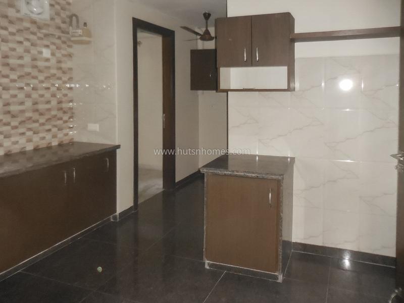 4 BHK Flat For Rent in Shanti Niketan