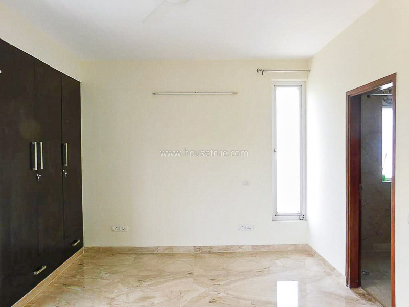 3 BHK Flat For Rent in Shanti Niketan