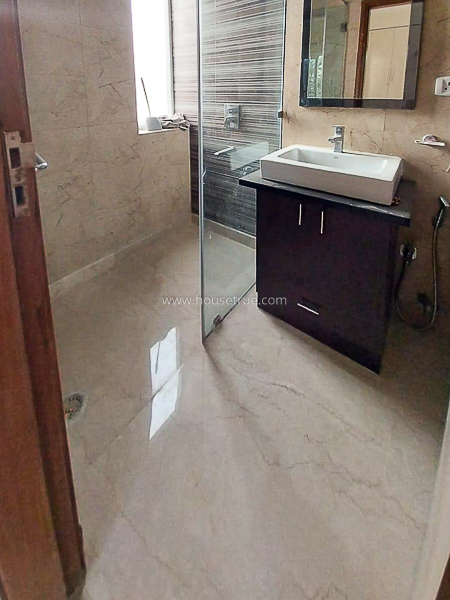 3 BHK Flat For Rent in Shanti Niketan