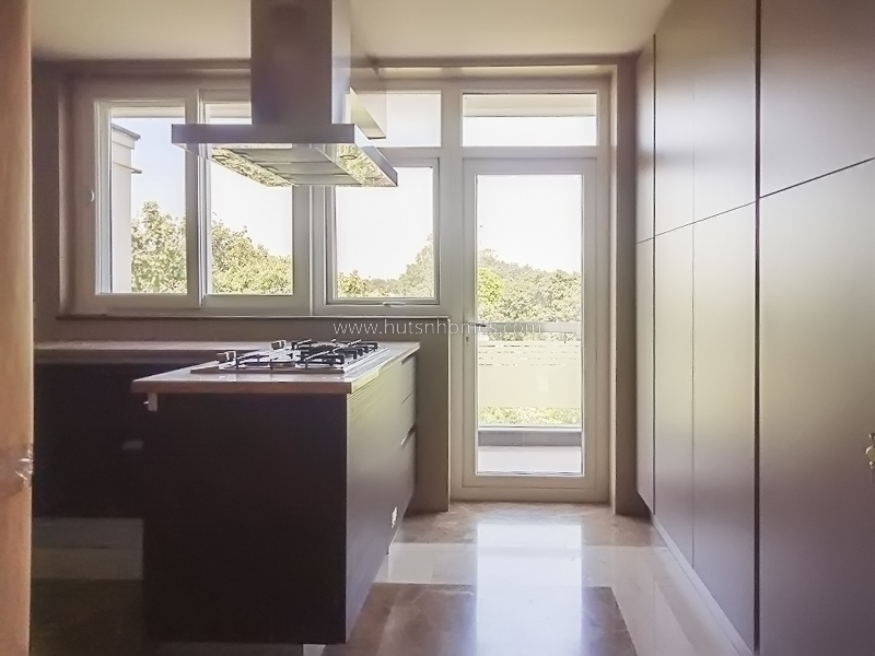 4 BHK Duplex For Rent in Shanti Niketan