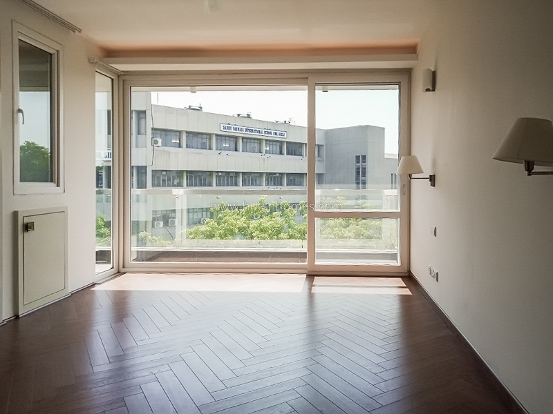 4 BHK Duplex For Rent in Shanti Niketan