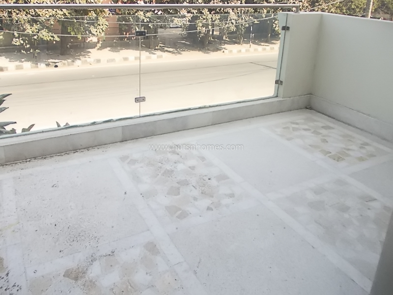 3 BHK Flat For Rent in Shanti Niketan