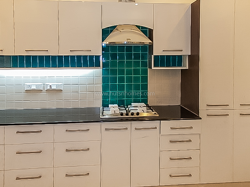 5 BHK Flat For Rent in Shanti Niketan