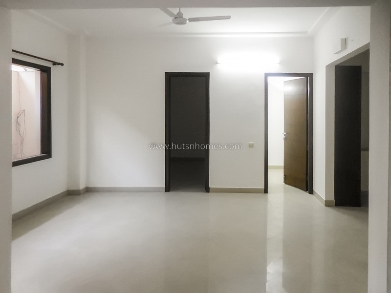 4 BHK Duplex For Rent in Shanti Niketan