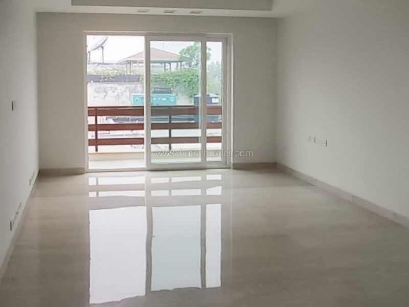 4 BHK Flat For Rent in Shanti Niketan