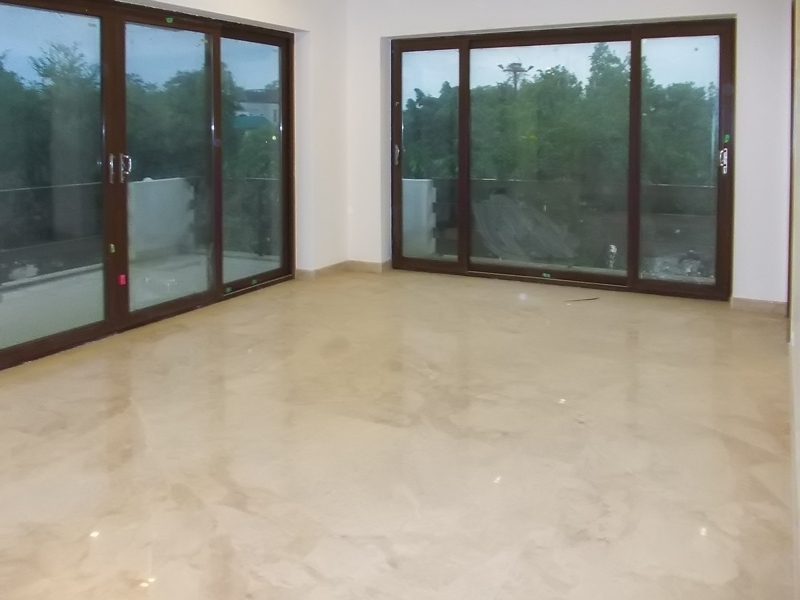 4 BHK Duplex For Rent in Shanti Niketan