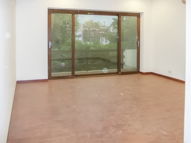4 BHK Duplex For Rent in Shanti Niketan