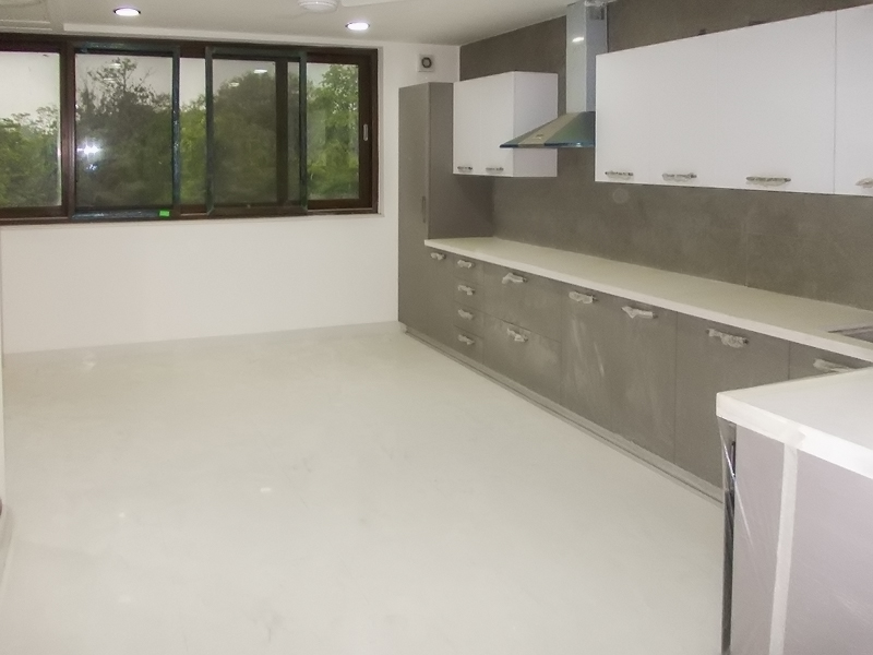 4 BHK Duplex For Rent in Shanti Niketan