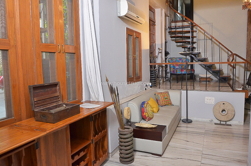 5 BHK Duplex For Rent in Sundar Nagar