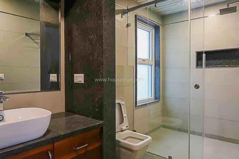 3 BHK Flat For Rent in Aradhna Enclave