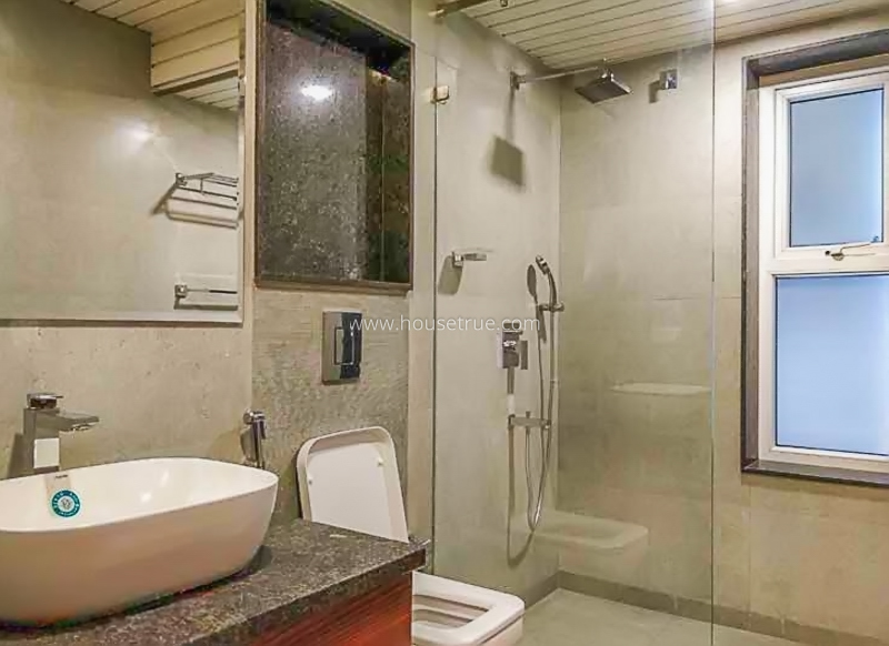 3 BHK Flat For Rent in Aradhna Enclave