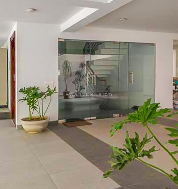 3 BHK Flat For Rent in Aradhna Enclave