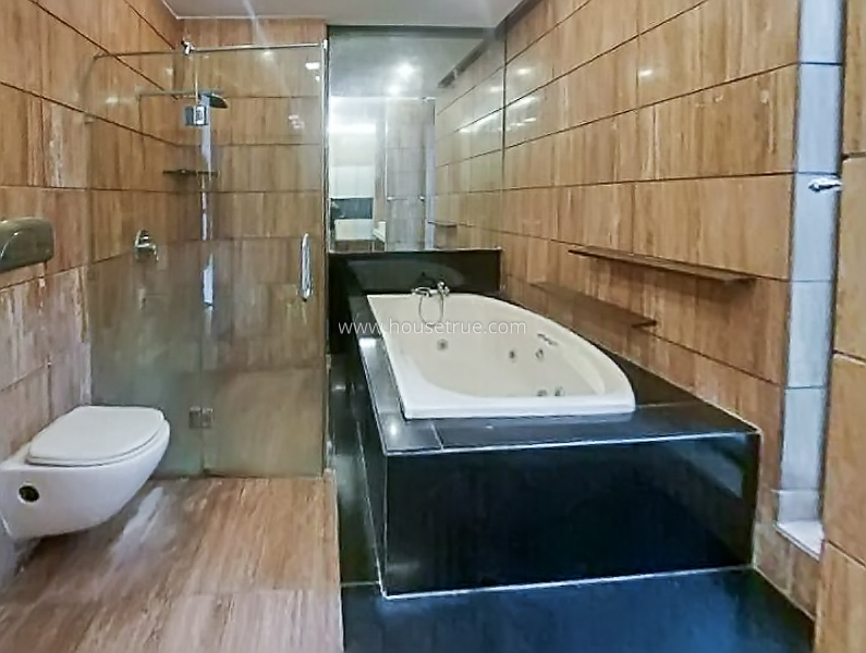 5 BHK Farm House For Rent in Dlf Chattarpur Farms