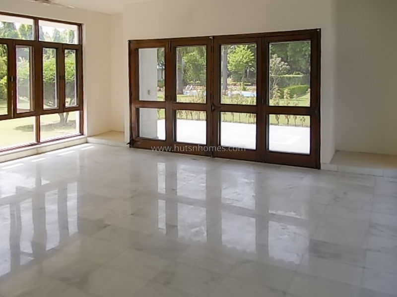 3 BHK Farm House For Rent in Dlf Chattarpur Farms