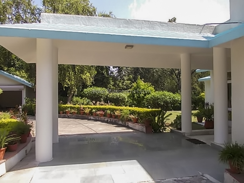 3 BHK Farm House For Rent in Dlf Chattarpur Farms