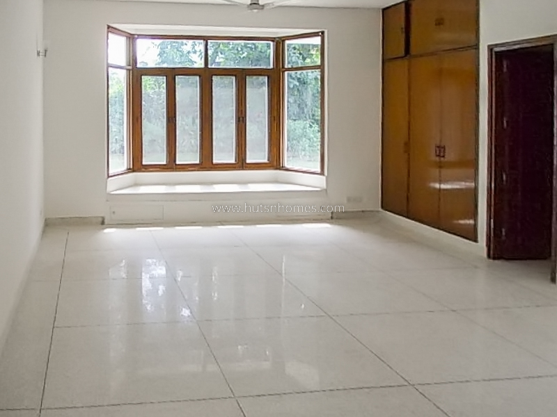 3 BHK Farm House For Rent in Dlf Chattarpur Farms