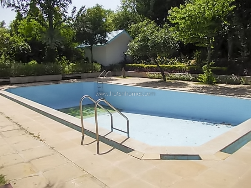 3 BHK Farm House For Rent in Dlf Chattarpur Farms