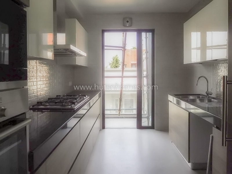 3 BHK Builder Floor For Rent in Vasant Vihar