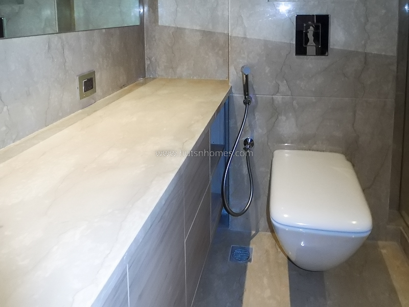 3 BHK Flat For Rent in Vasant Vihar