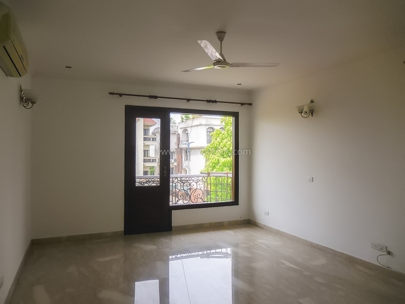 4 BHK Flat For Rent in Vasant Vihar