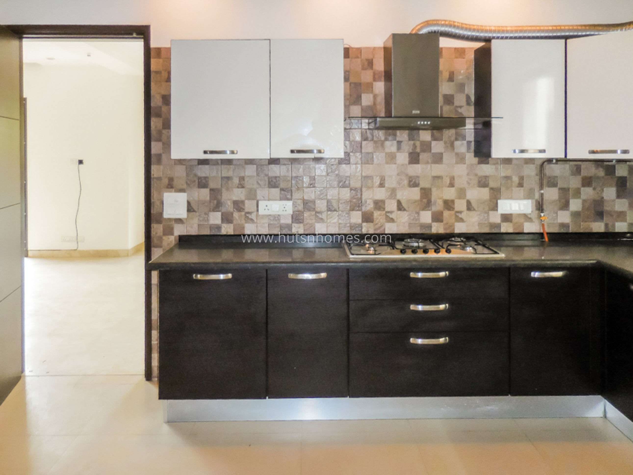 4 BHK Flat For Rent in Anand Lok