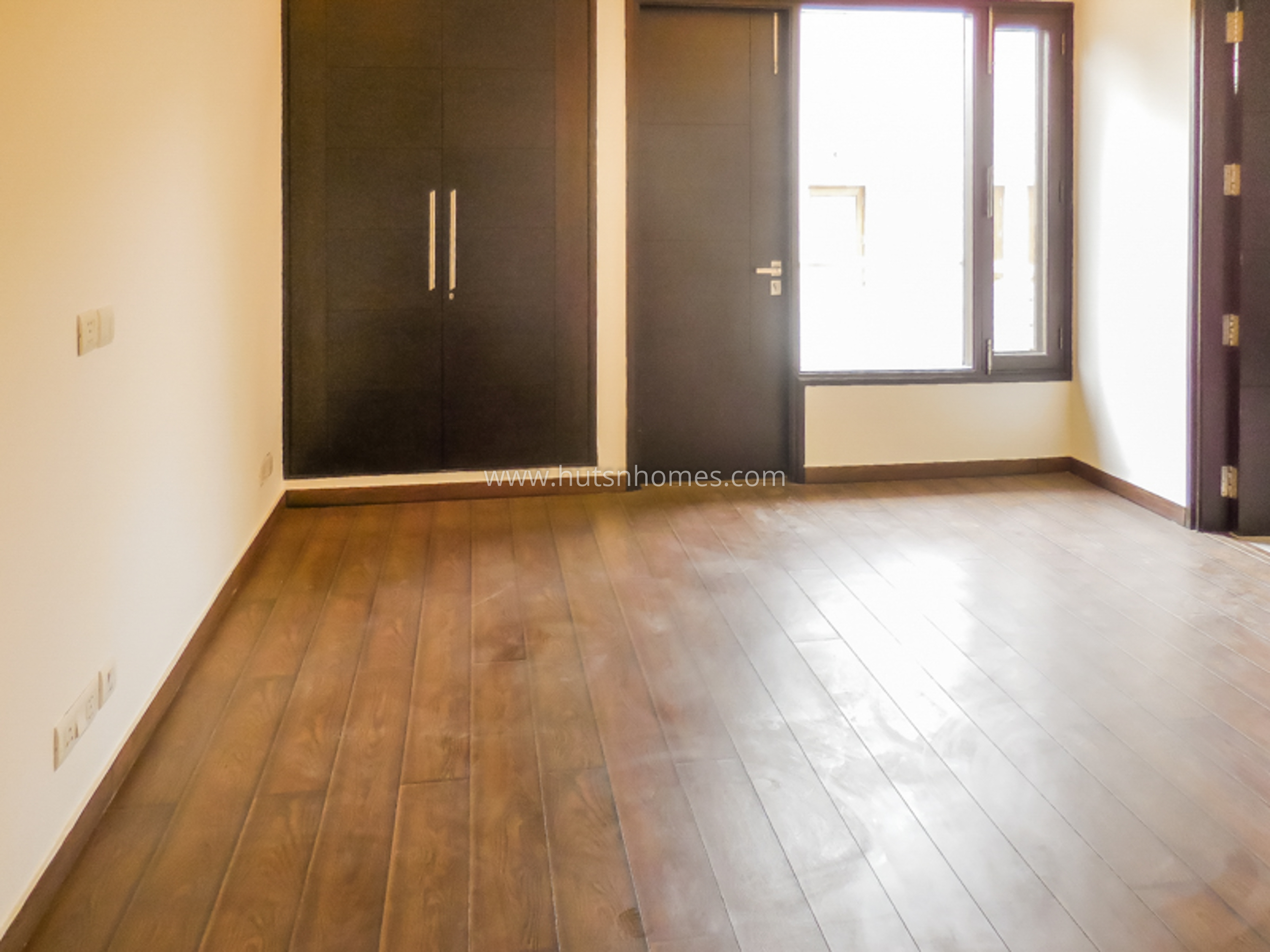 4 BHK Flat For Rent in Anand Lok