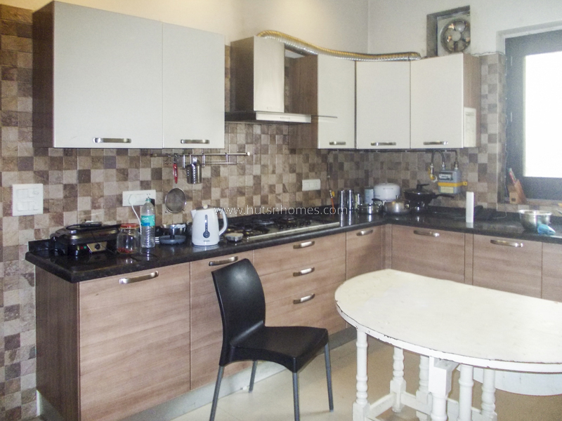 4 BHK Flat For Rent in Anand Lok