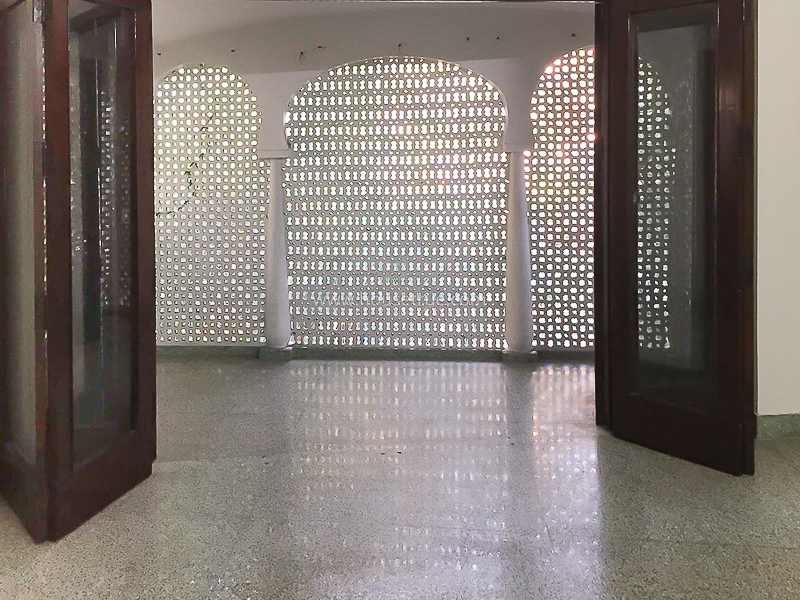 4 BHK House For Rent in Nizamuddin East