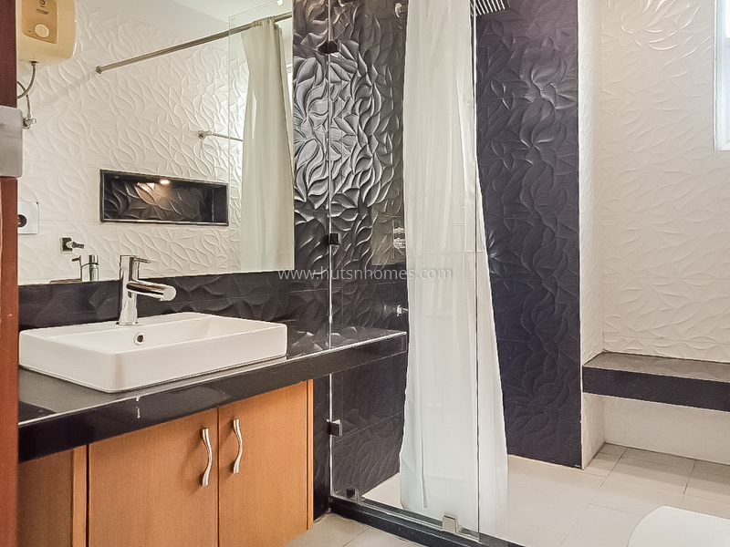 4 BHK Flat For Rent in Vasant Vihar