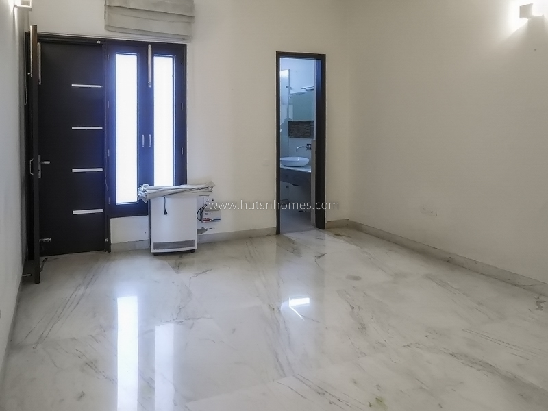 3 BHK Flat For Rent in Jor Bagh