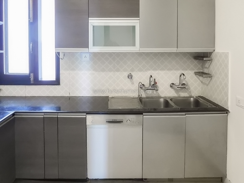 3 BHK Flat For Rent in Jor Bagh