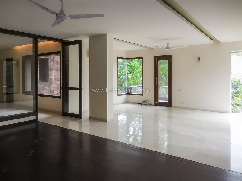 5 BHK Flat For Rent in Vasant Vihar