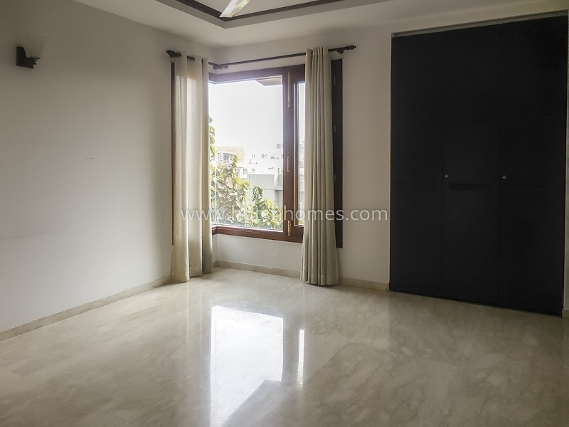 3 BHK Flat For Rent in Vasant Vihar