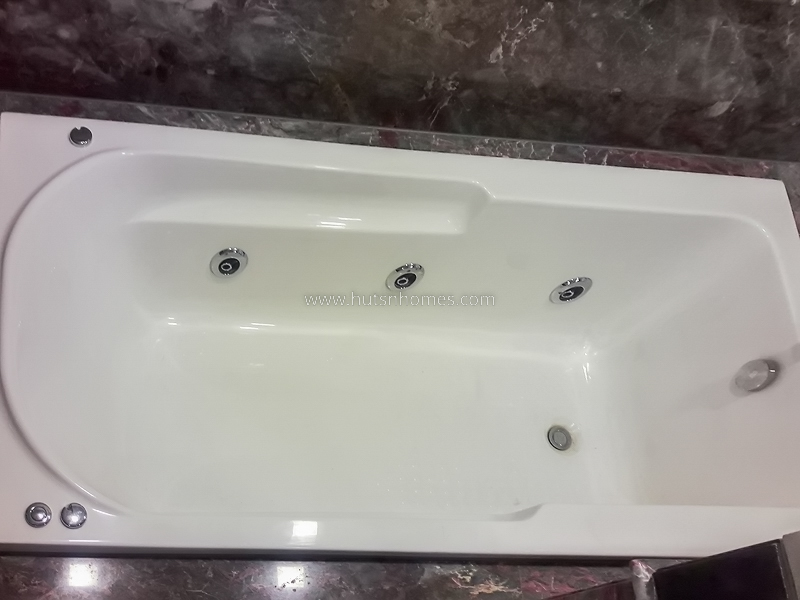 4 BHK Flat For Rent in Vasant Vihar