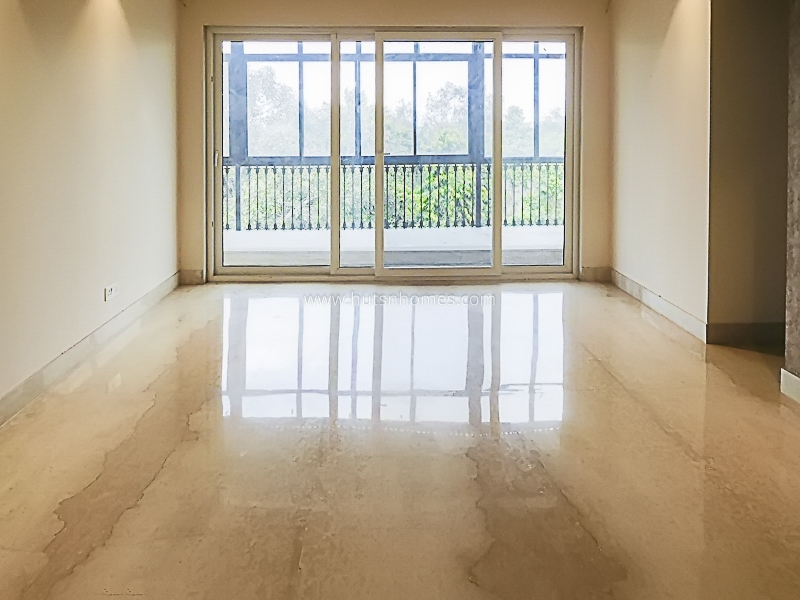 4 BHK Flat For Rent in Jangpura