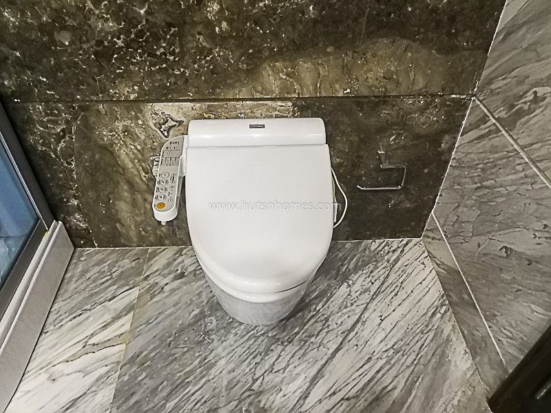 4 BHK Flat For Rent in Jangpura