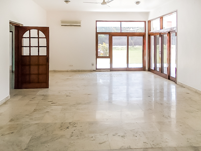 4 BHK Farm House For Rent in Dlf Chattarpur Farms