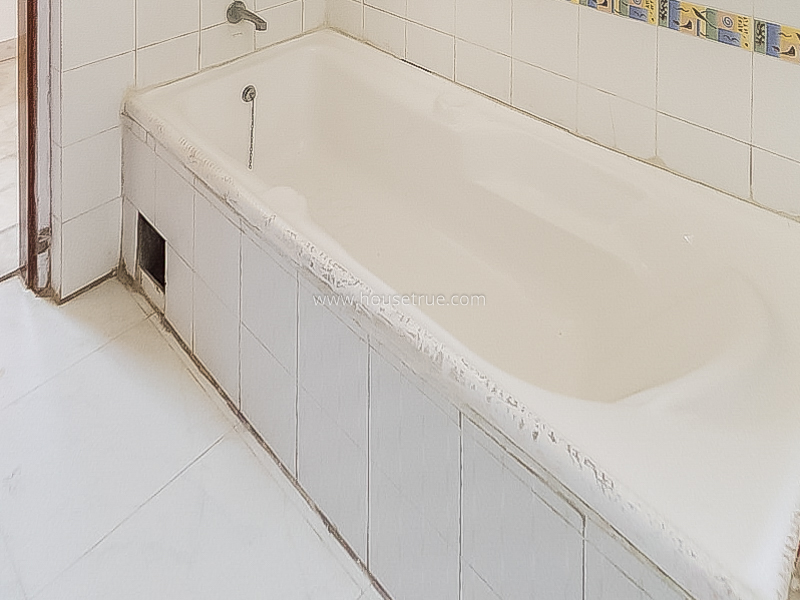 4 BHK Farm House For Rent in Dlf Chattarpur Farms