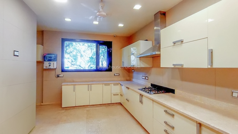 4 BHK Flat For Rent in Vasant Vihar