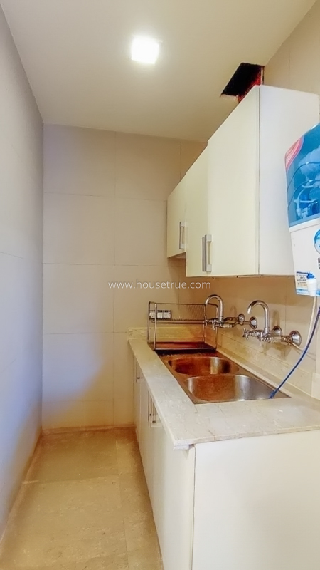 4 BHK Flat For Rent in Vasant Vihar