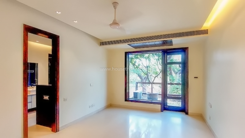4 BHK Flat For Rent in Vasant Vihar