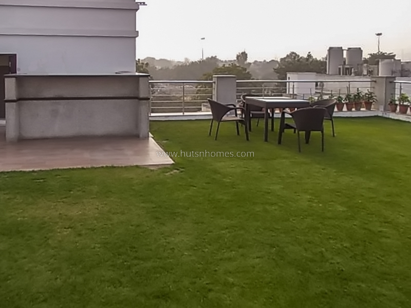 3 BHK Flat For Rent in Friends Colony West