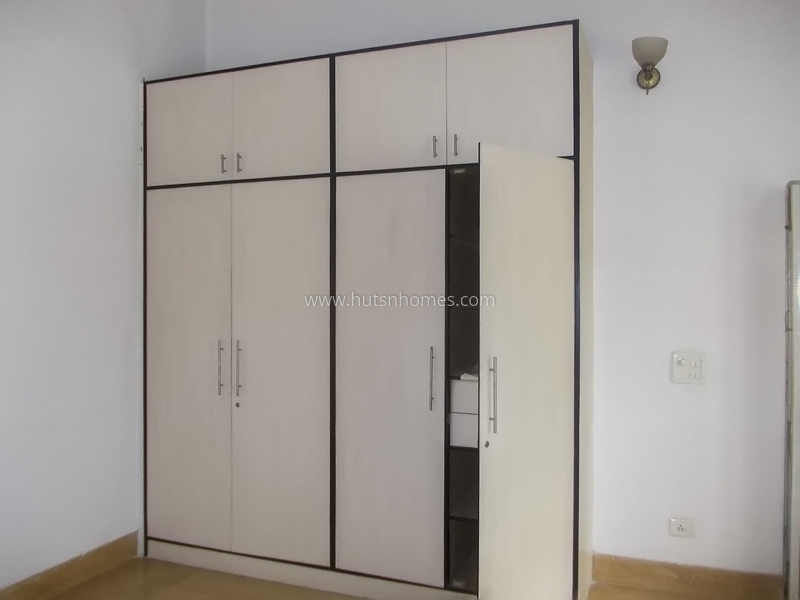 3 BHK Flat For Rent in Sundar Nagar