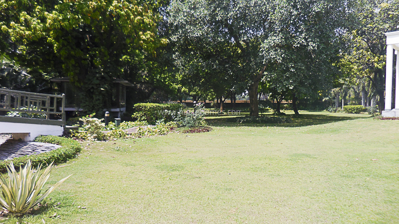 4 BHK Farm House For Rent in Dlf Chattarpur Farms