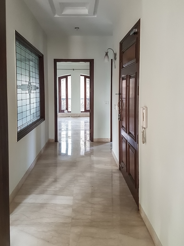 4 BHK Flat For Rent in Golf Links