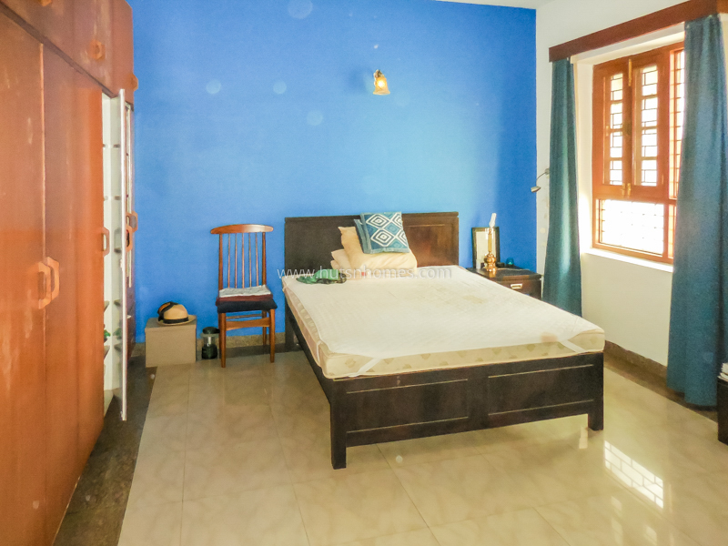 4 BHK Flat For Rent in Jor Bagh