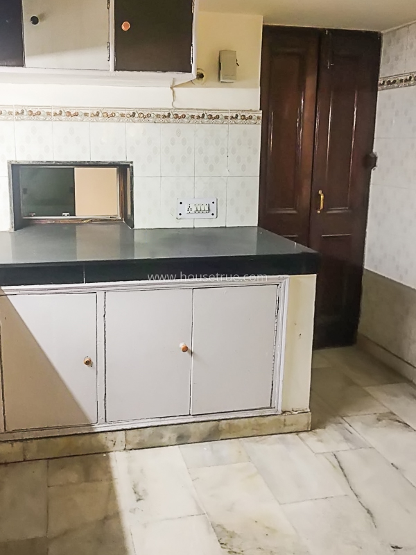 4 BHK Flat For Rent in Safdarjung Enclave