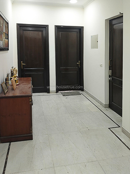 3 BHK Flat For Rent in Safdarjung Enclave